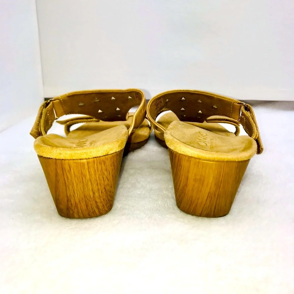 Vionic Sandals* - Picture 7 of 9